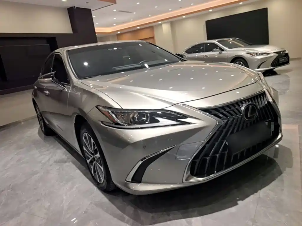 Lexus ES 2023 — фото 3