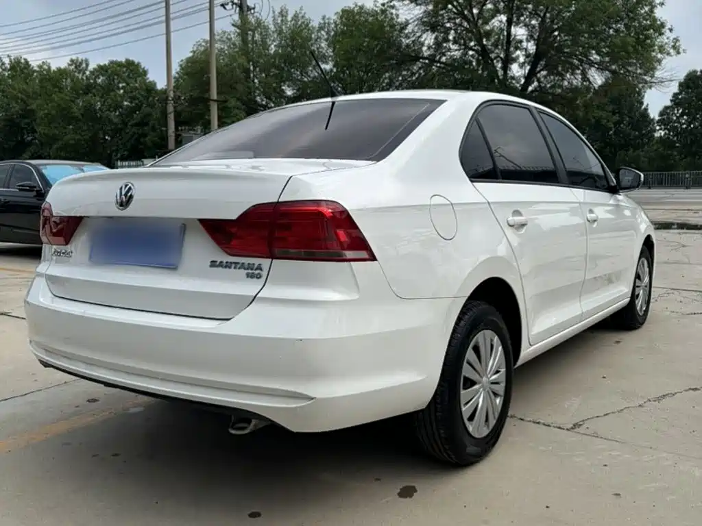 Volkswagen Santana — миниатюра 11