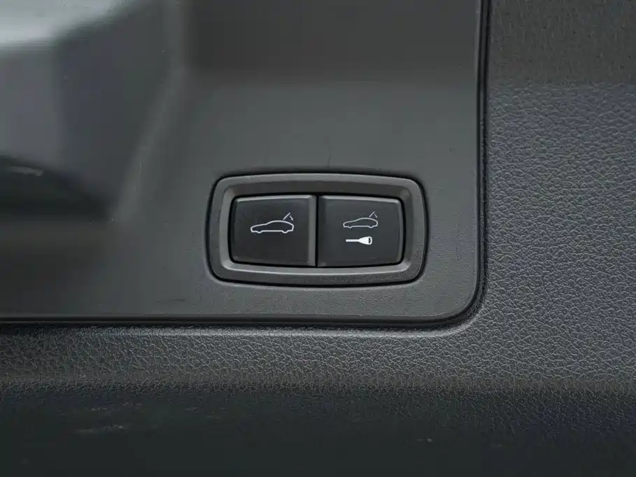 Porsche Panamera — миниатюра 39