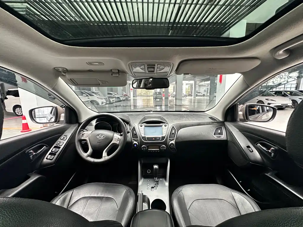 Hyundai ix35 — миниатюра 9