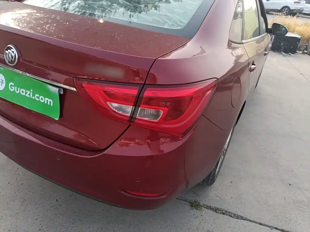 Buick Excelle — миниатюра 8