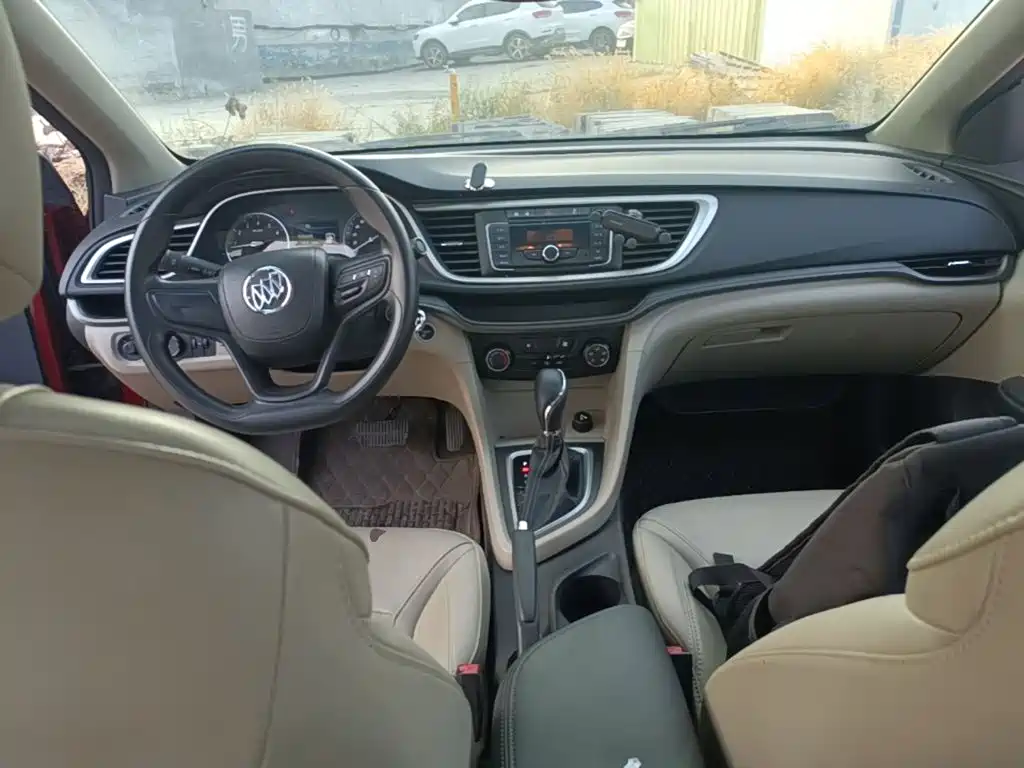 Buick Excelle — миниатюра 10