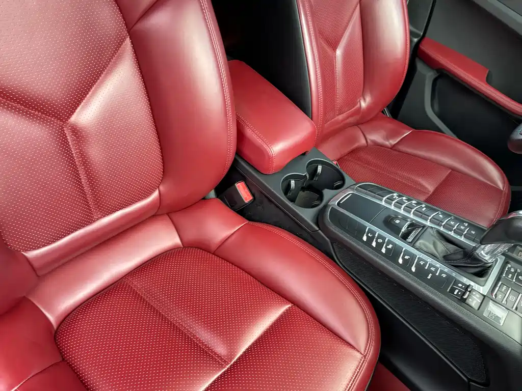 Porsche Macan — миниатюра 16