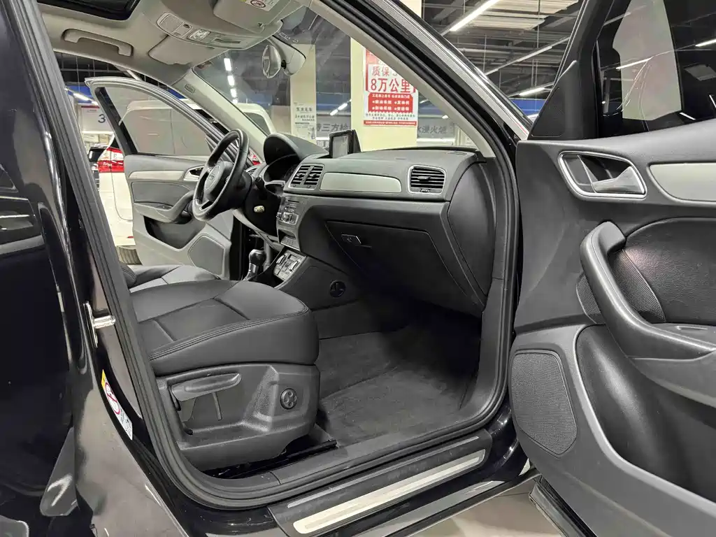 Audi Q3 — миниатюра 10