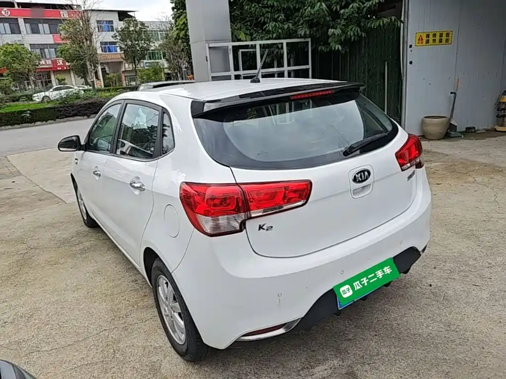 Kia K2 — миниатюра 5