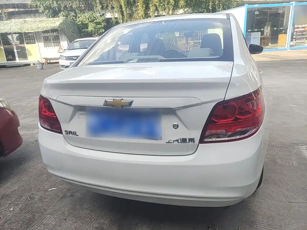 Chevrolet Sail — миниатюра 6