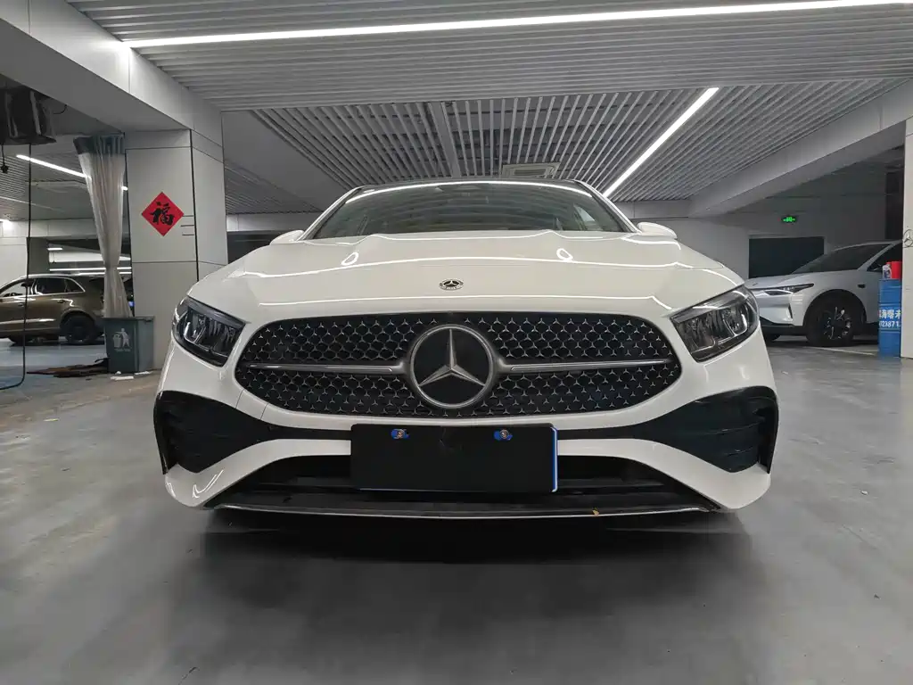 Mercedes-Benz A-Class — миниатюра 2