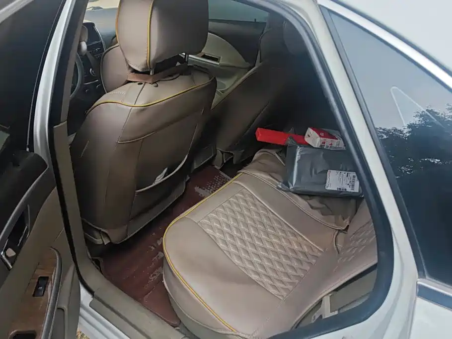 Buick Excelle — миниатюра 11