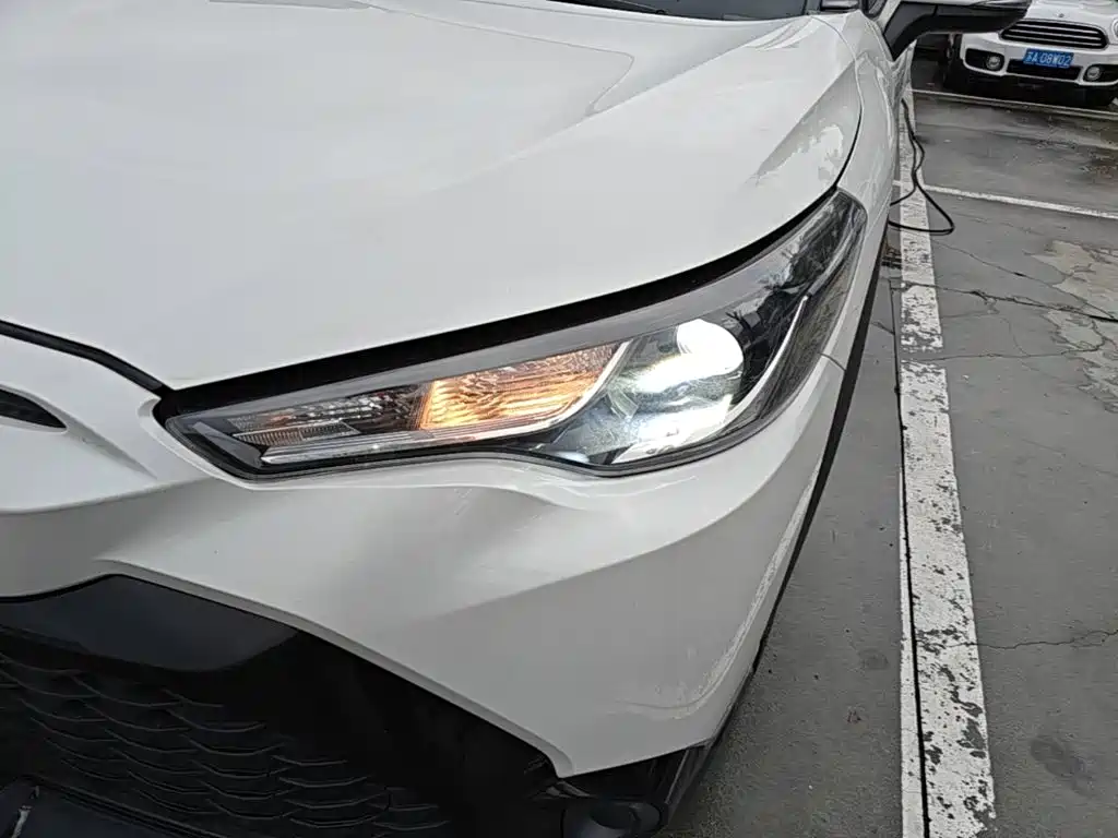 Toyota Frontlander — миниатюра 24