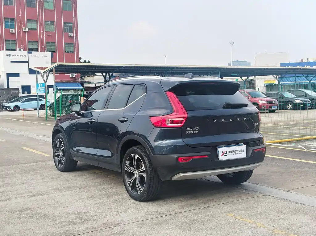 Volvo XC40 — миниатюра 6