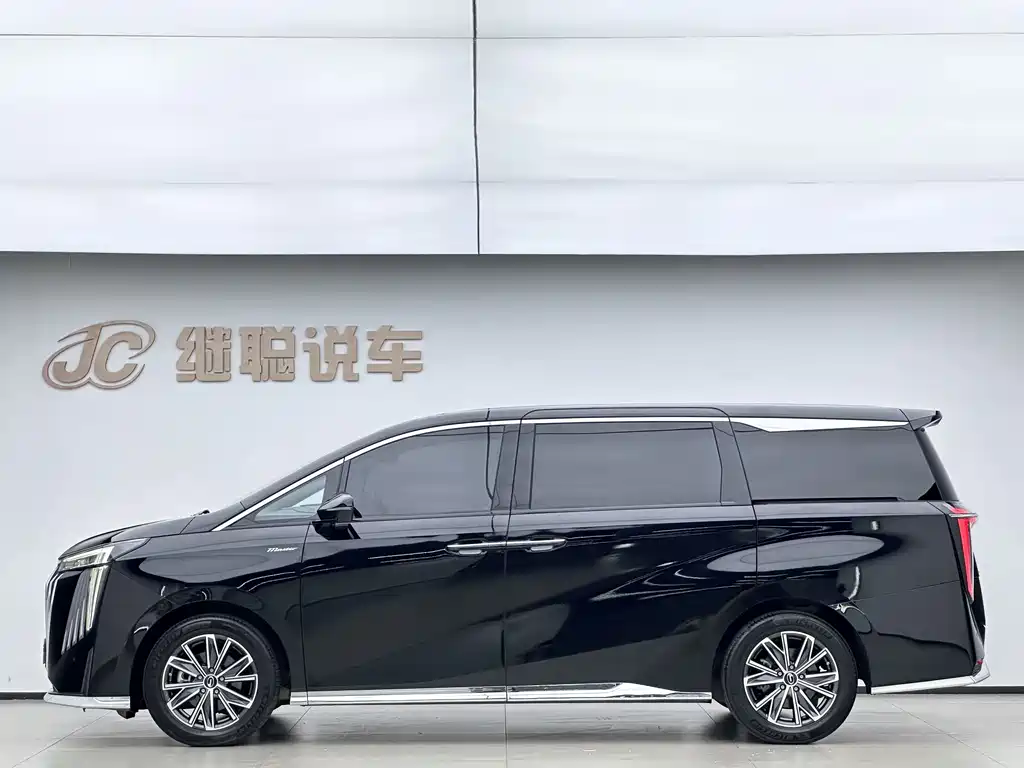 GAC Motor Trumpchi M8 — миниатюра 3
