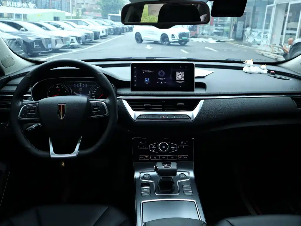 Hongqi Hongqi H5 — миниатюра 13