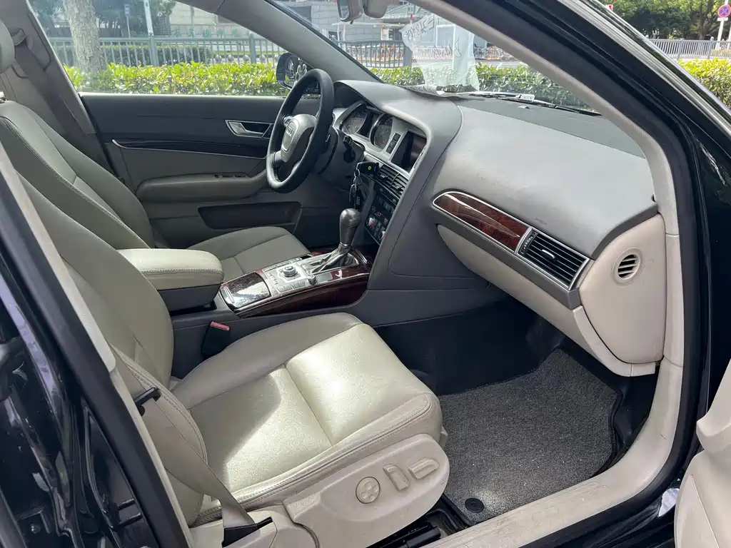Audi A6L — миниатюра 12