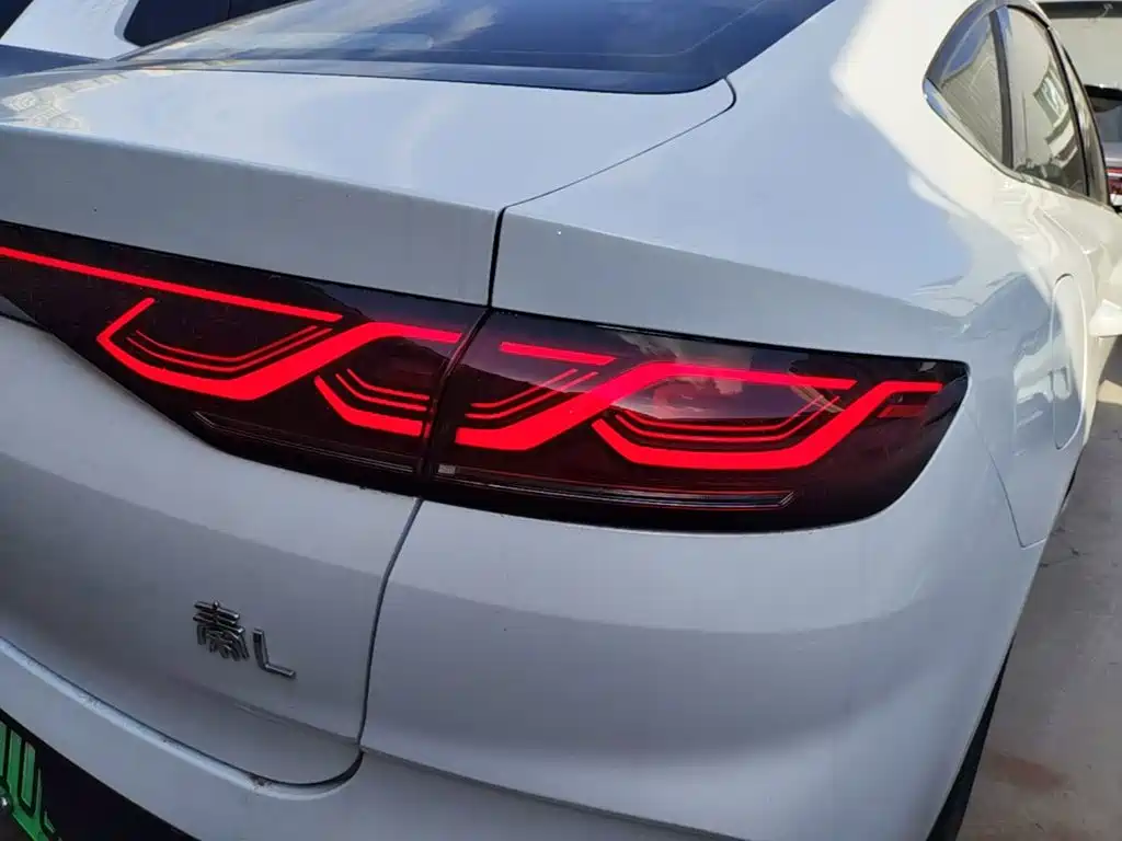 BYD Qin L — миниатюра 8
