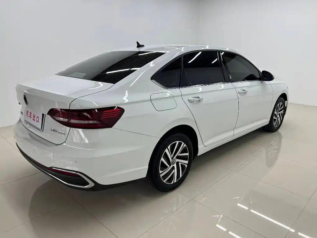Volkswagen Lavida — миниатюра 4