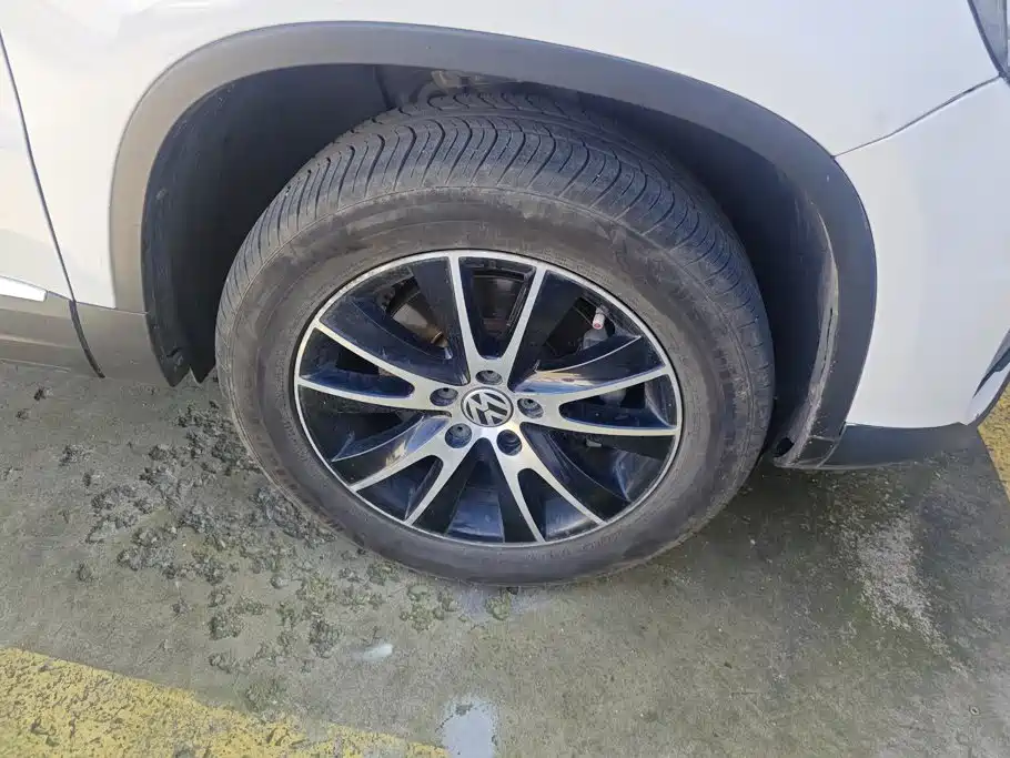 Volkswagen Tiguan — миниатюра 6