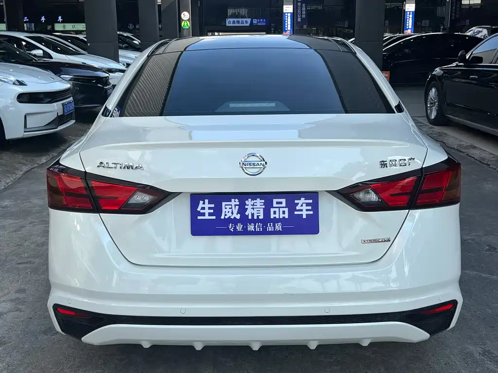 Nissan Teana — миниатюра 5