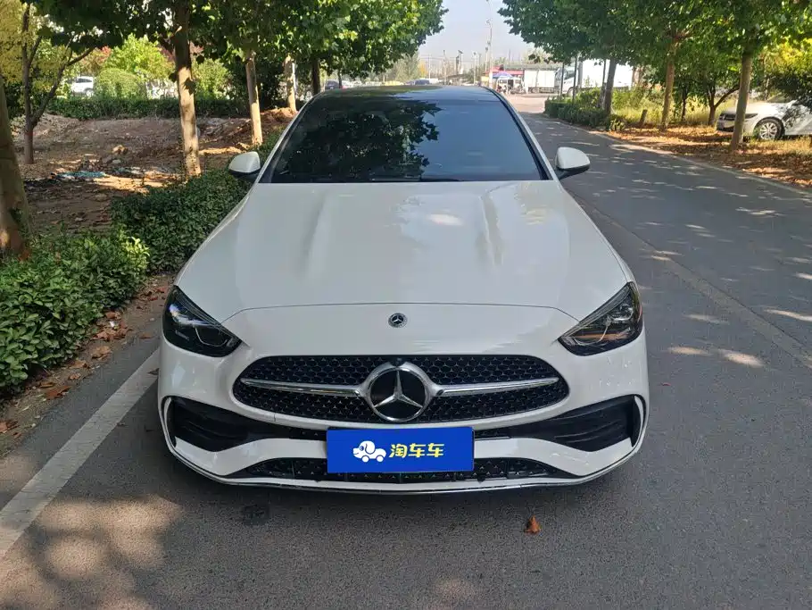Mercedes-Benz C-Class — миниатюра 2