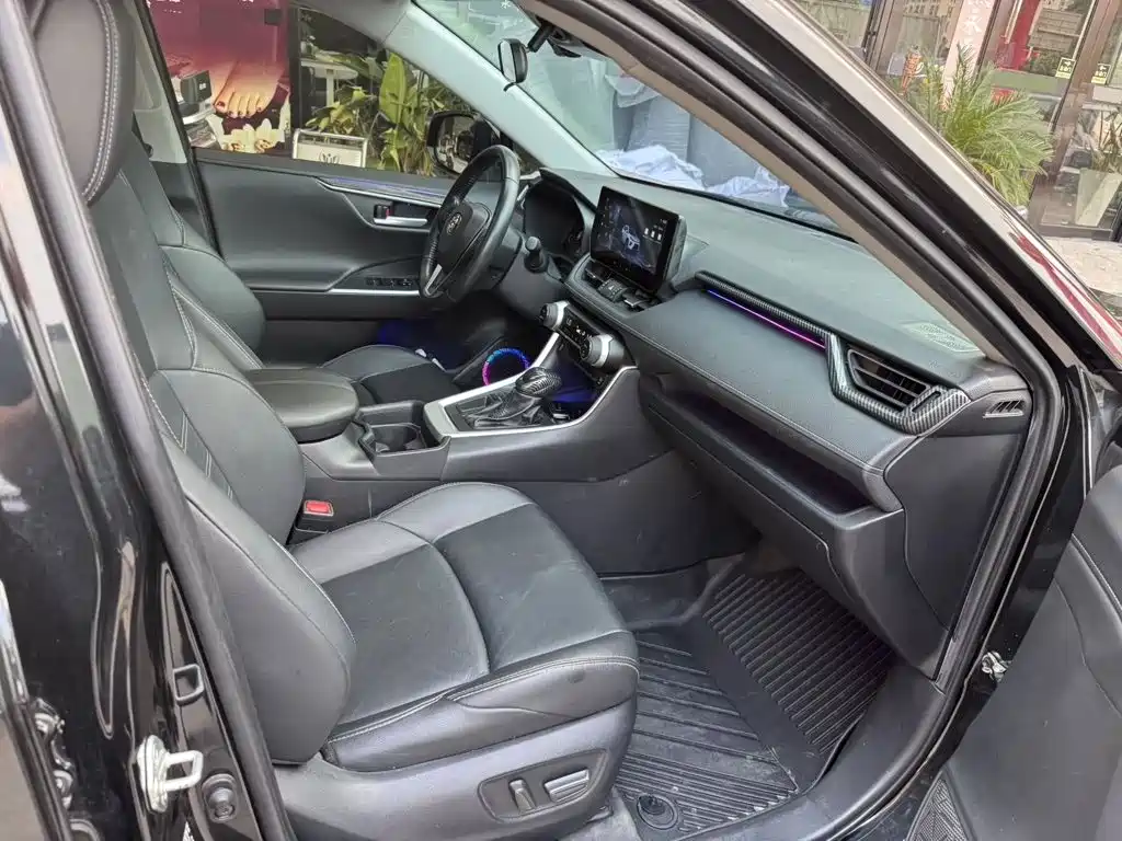 Toyota Wildlander — миниатюра 10