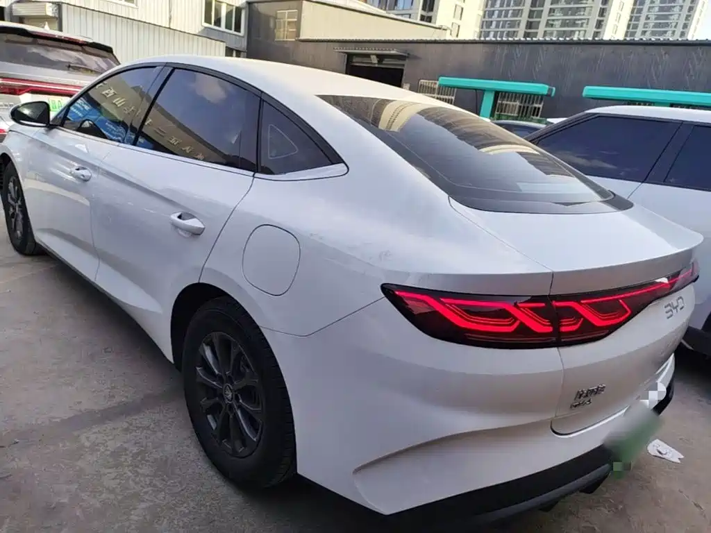 BYD Qin L — миниатюра 5