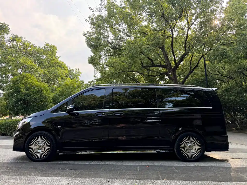 Mercedes-Benz Vito — миниатюра 17