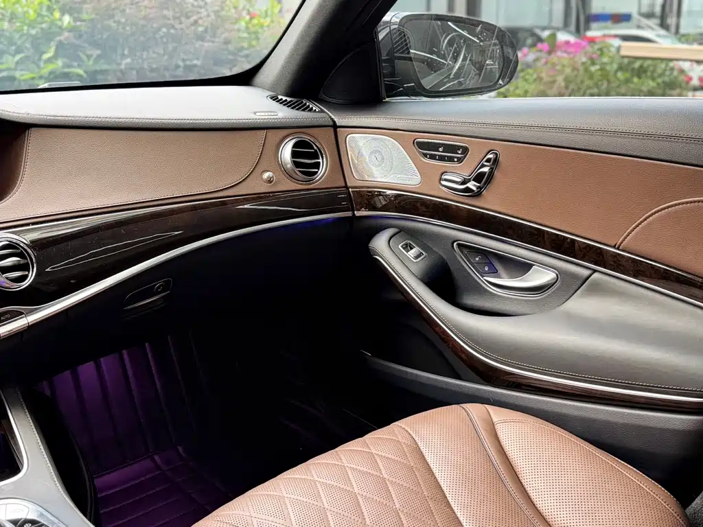 Mercedes-Benz S-Class — миниатюра 16