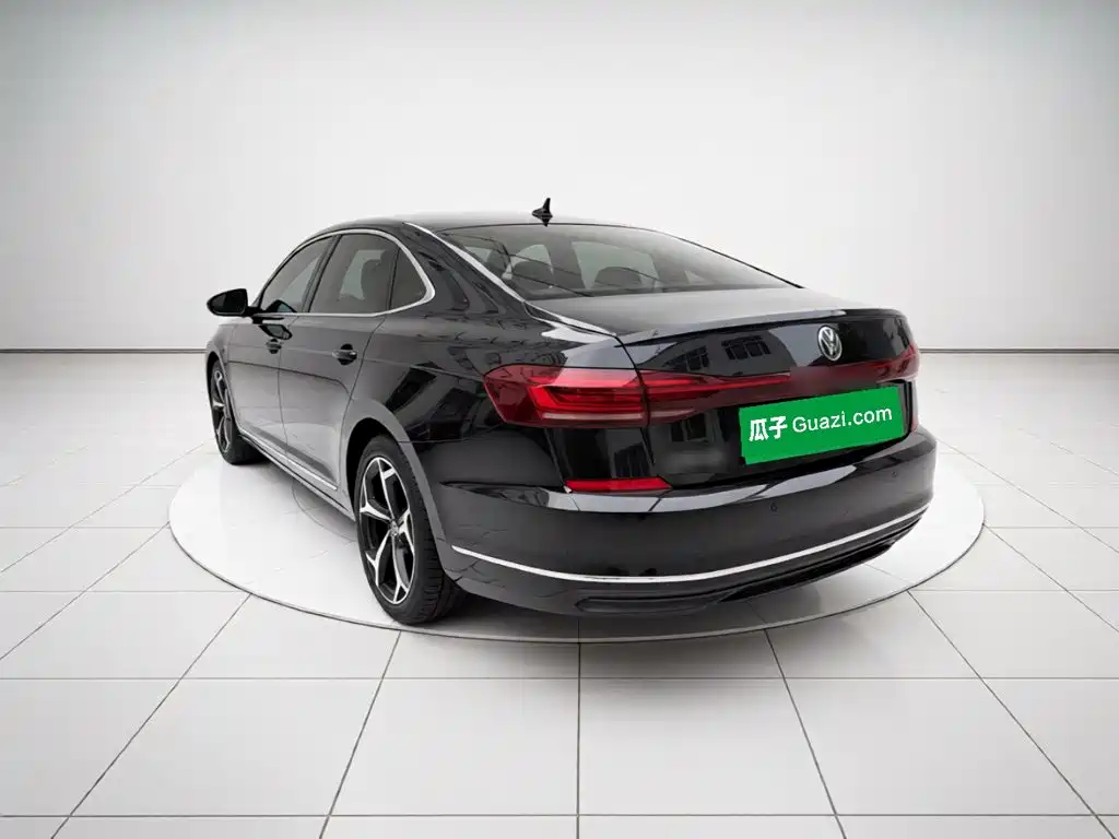 Volkswagen Passat — миниатюра 4