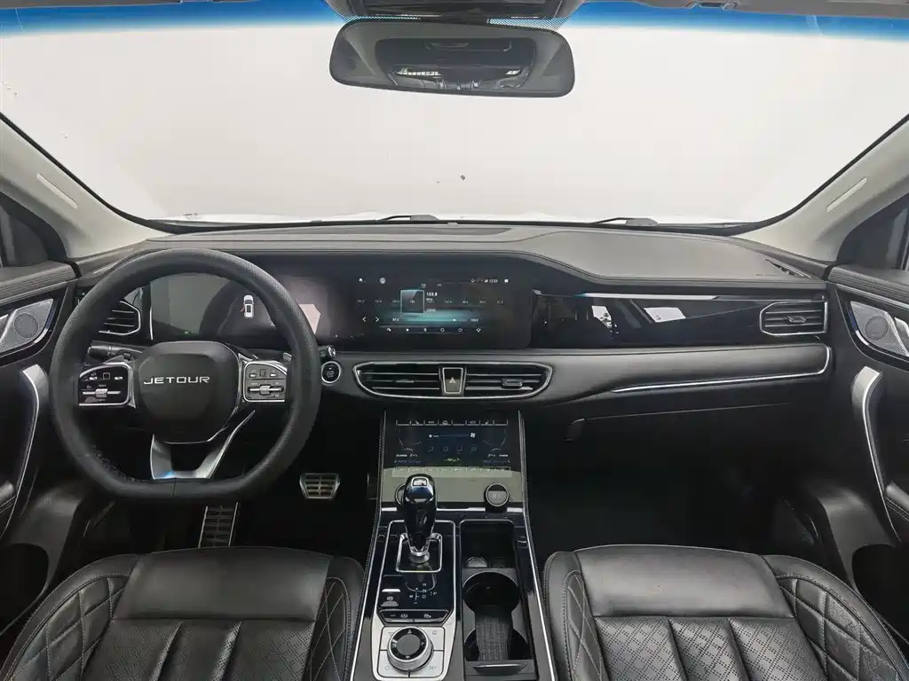 JETOUR X95 2020 1.6T DCT Pro 7 мест
