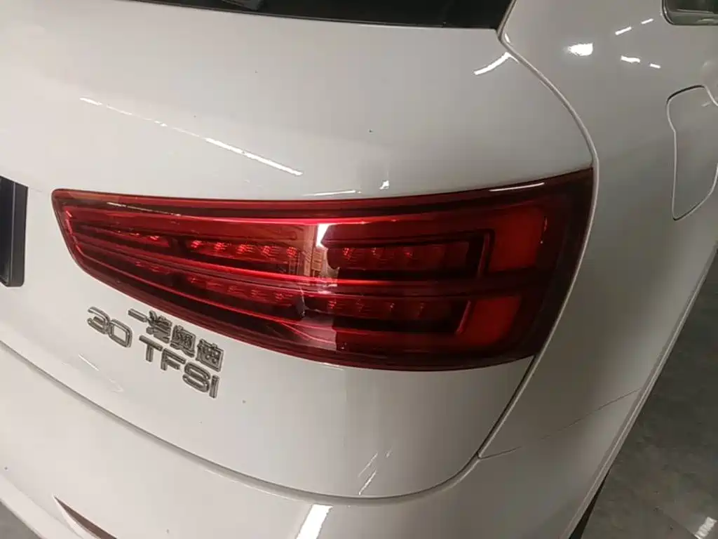 Audi Q3 — миниатюра 8