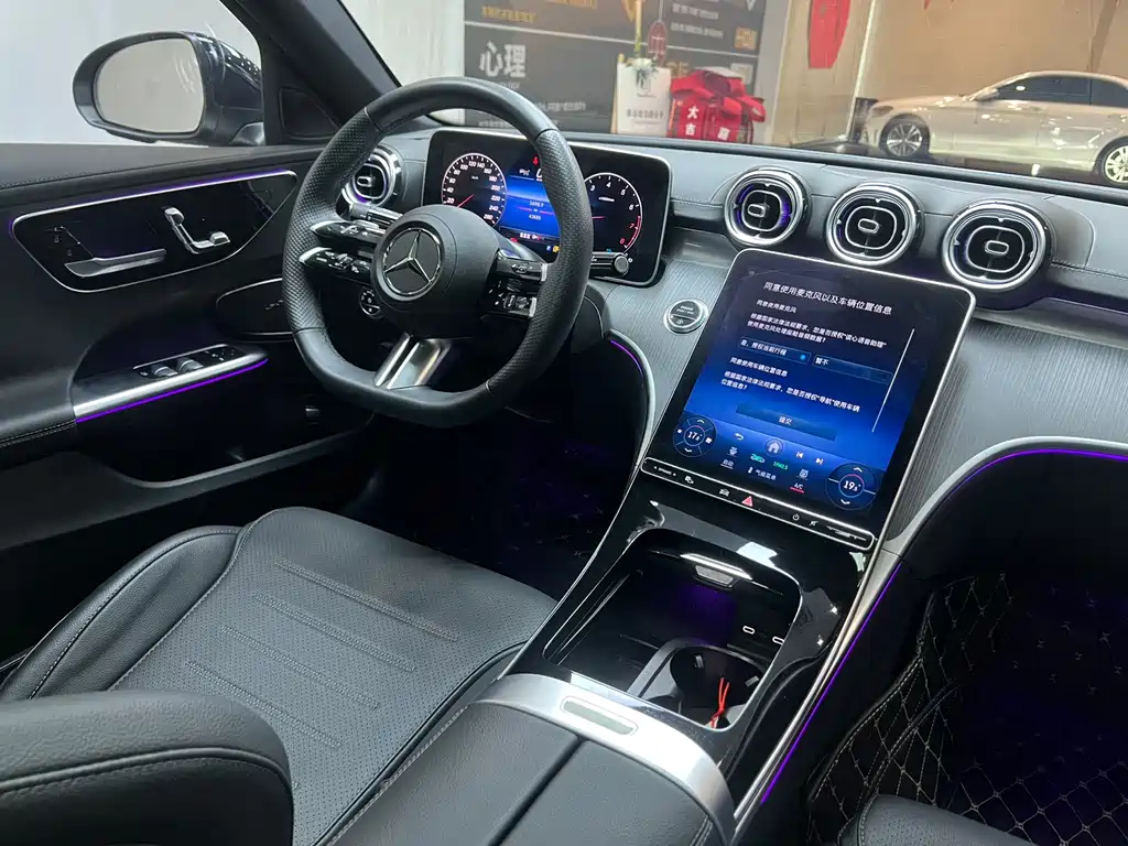 Mercedes-Benz C-Class — миниатюра 4