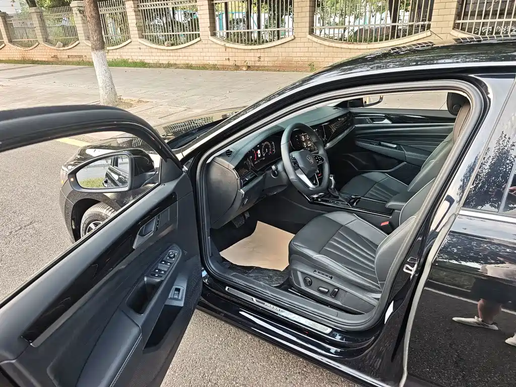 Volkswagen Passat — миниатюра 11