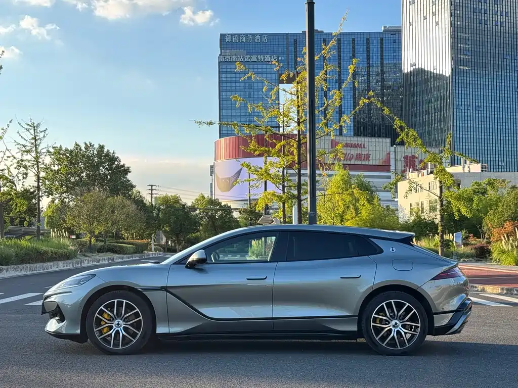 Denza Denza Z9GT — миниатюра 18