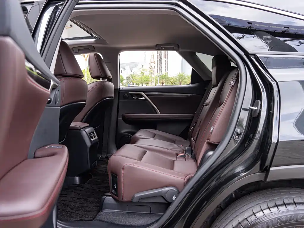 Lexus RX — миниатюра 10