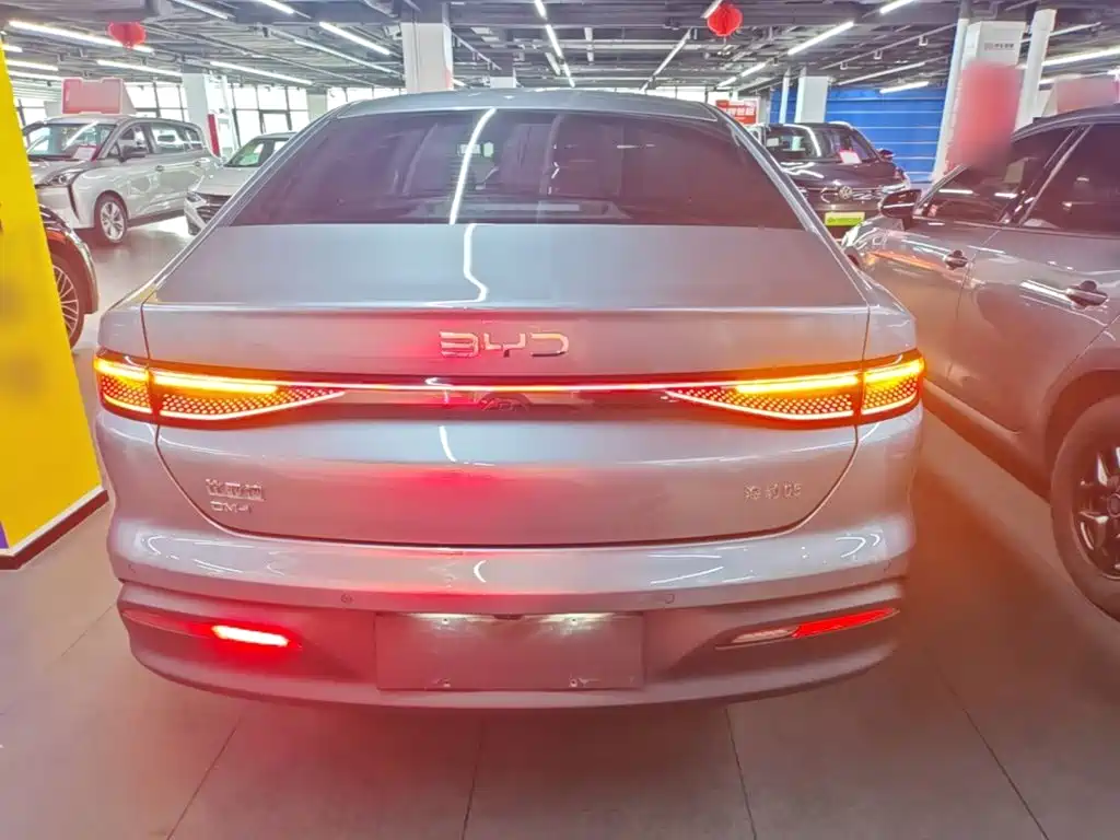 BYD Seal 05 DM-i — миниатюра 6
