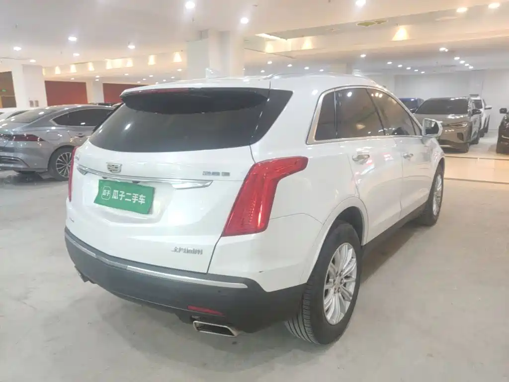 Cadillac XT5 — миниатюра 7