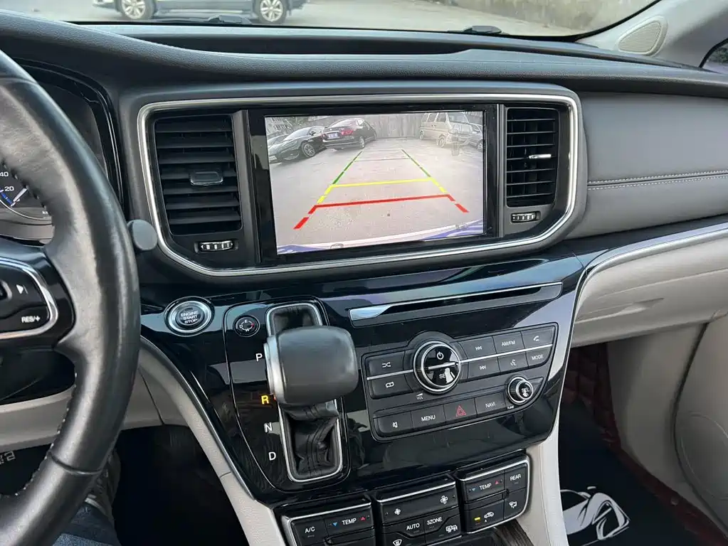 GAC Motor Trumpchi M8 — миниатюра 5