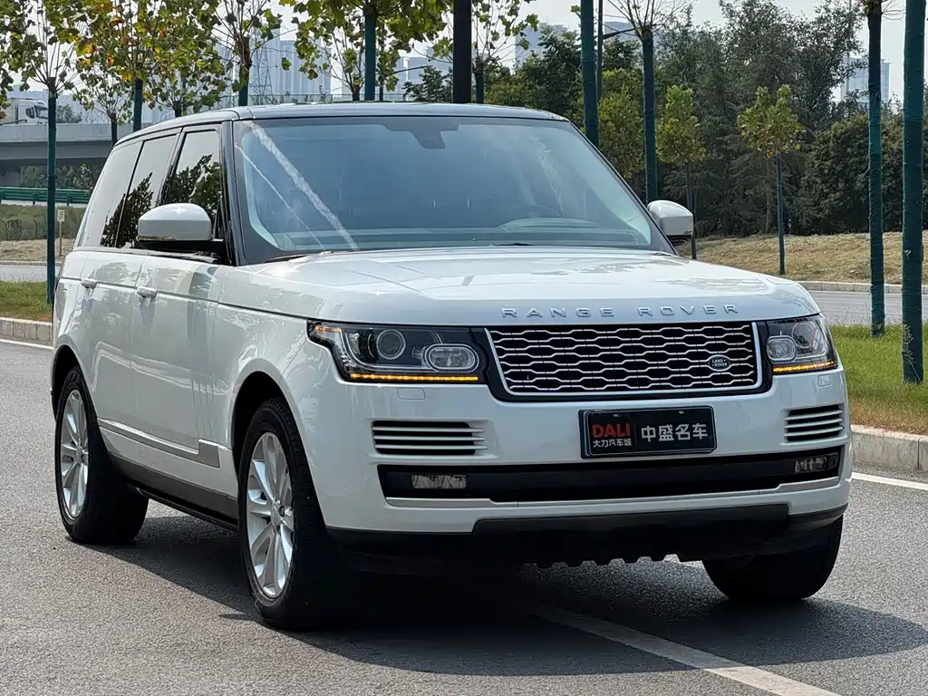 Land Rover Range Rover — миниатюра 3