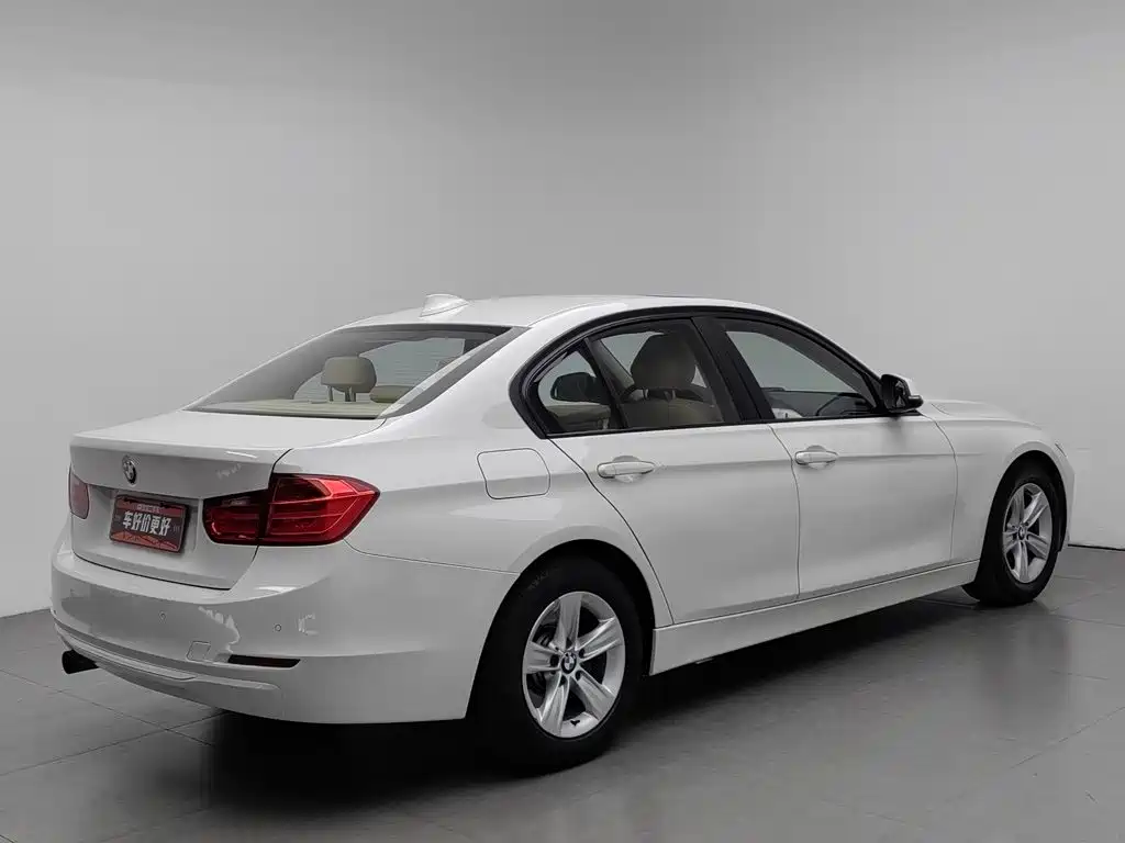 BMW 3 Series — миниатюра 2
