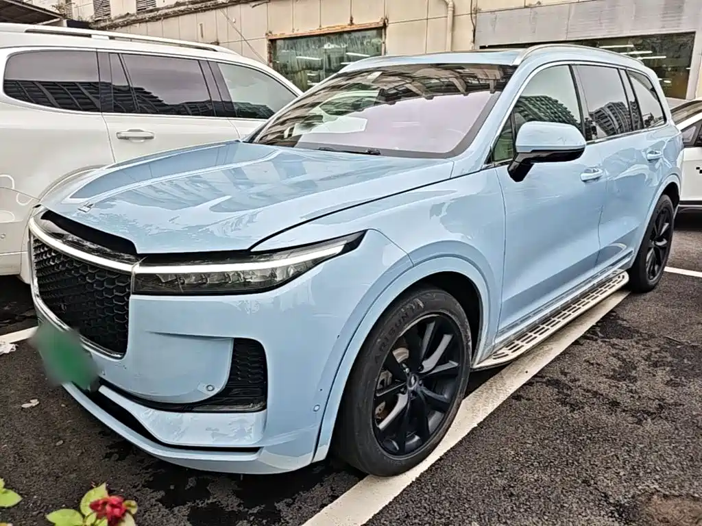 Li Auto Li ONE — миниатюра 2