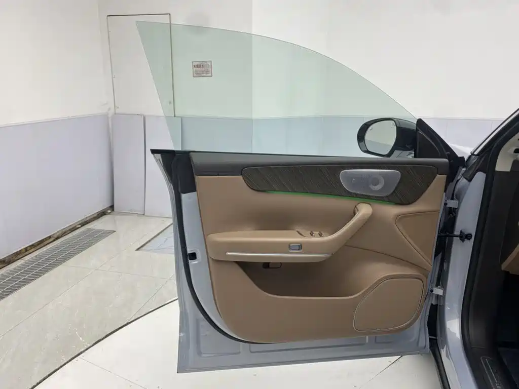 Leapmotor Leapmotor C11 — миниатюра 15