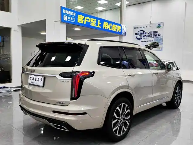Cadillac XT6 — миниатюра 10