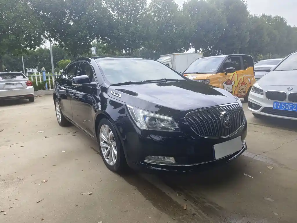 Buick LaCrosse — миниатюра 3