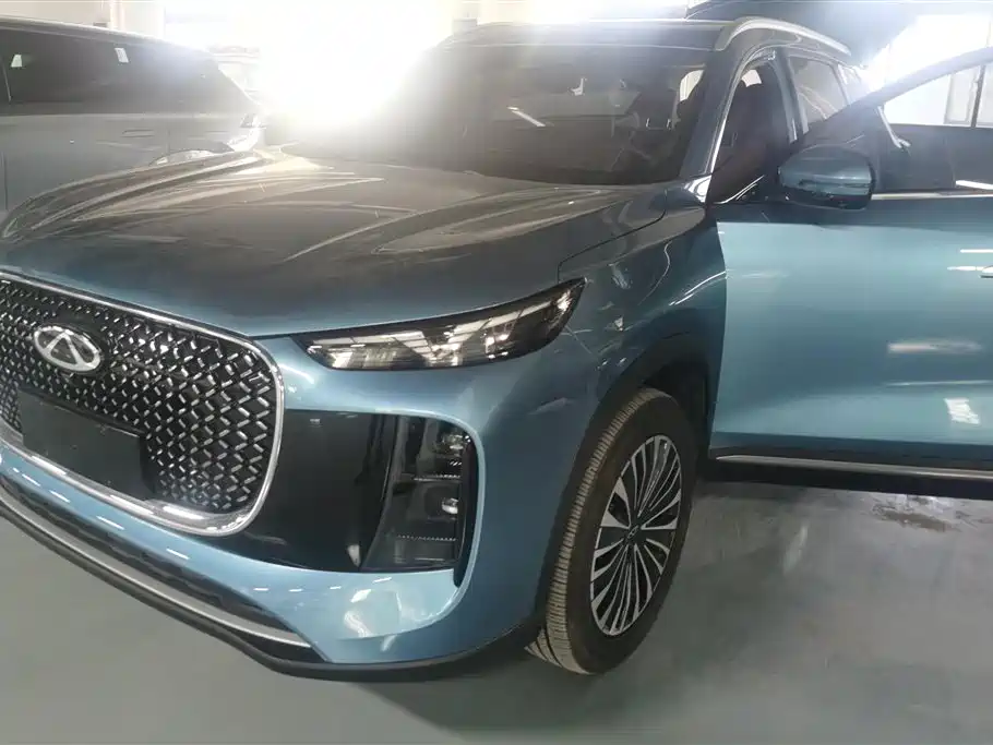 Chery Tiggo 8 PLUS C-DM 2024