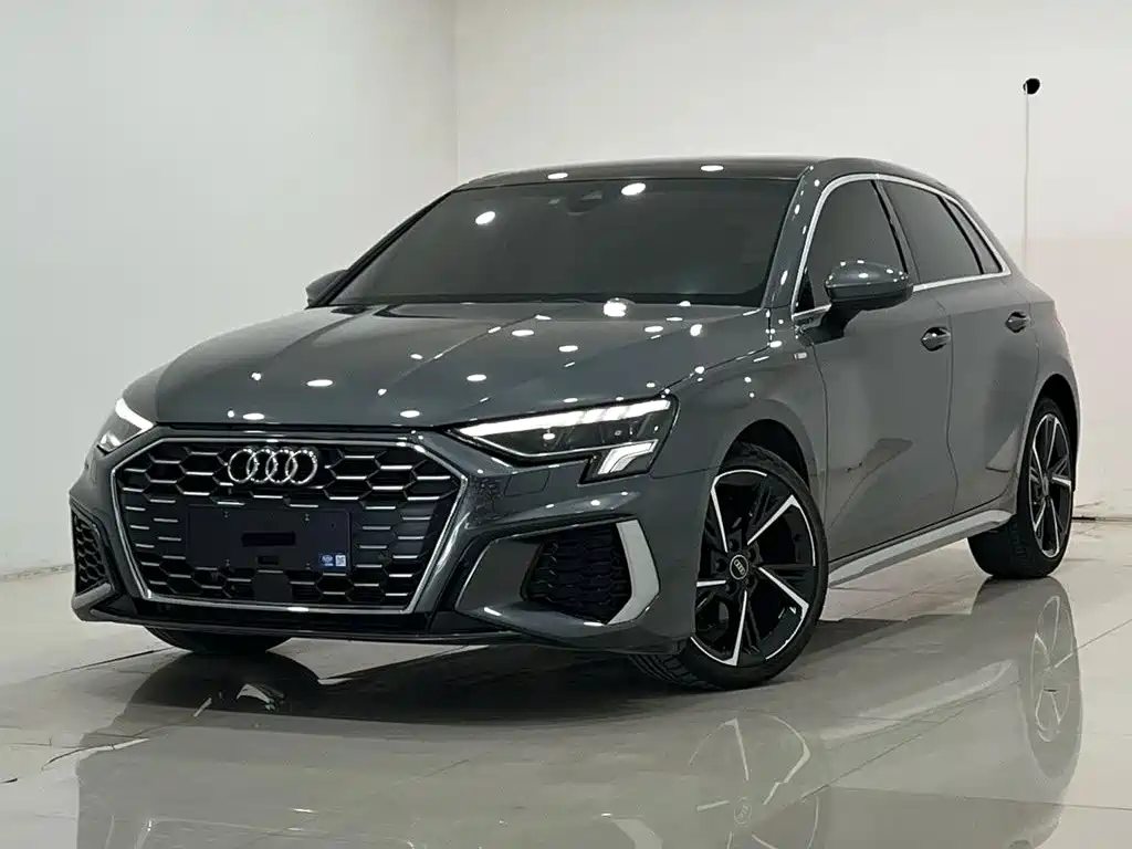 奥迪A3 2023款 改款 Sportback 35 TFSI 时尚运动型 2023