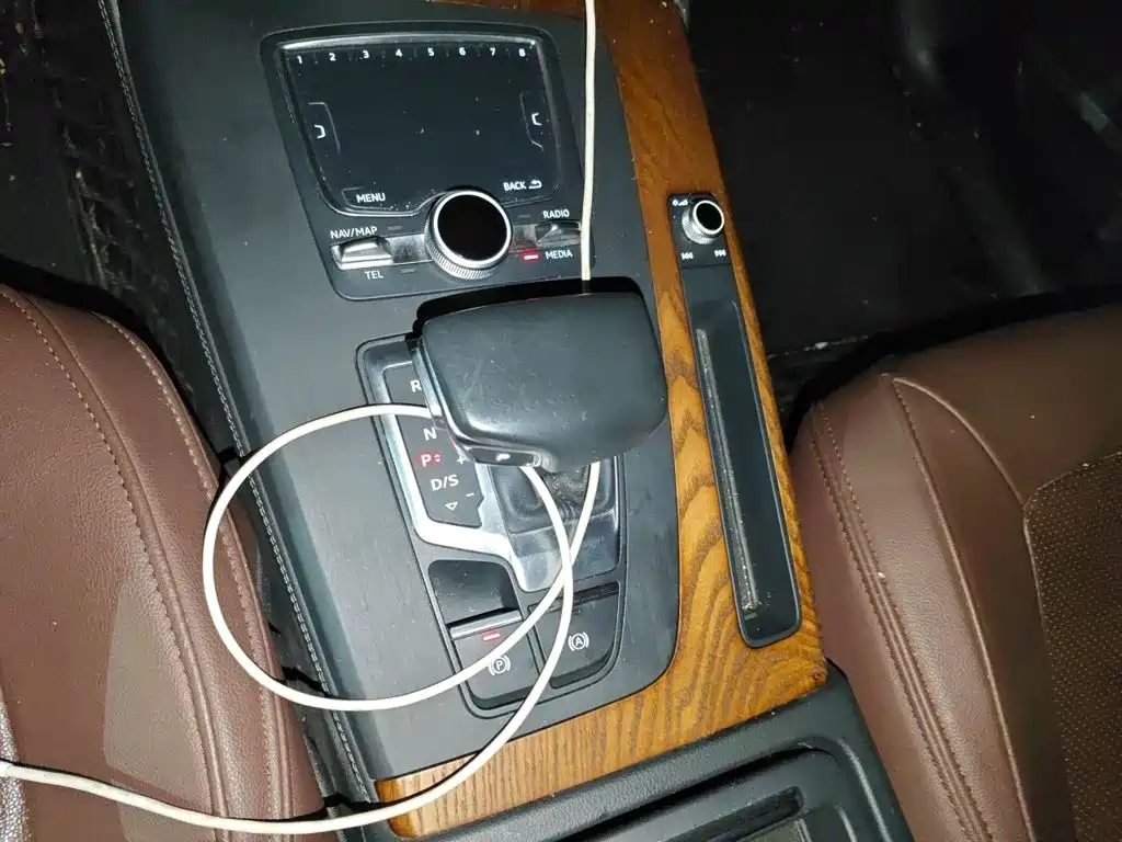 Audi Q5L — миниатюра 7