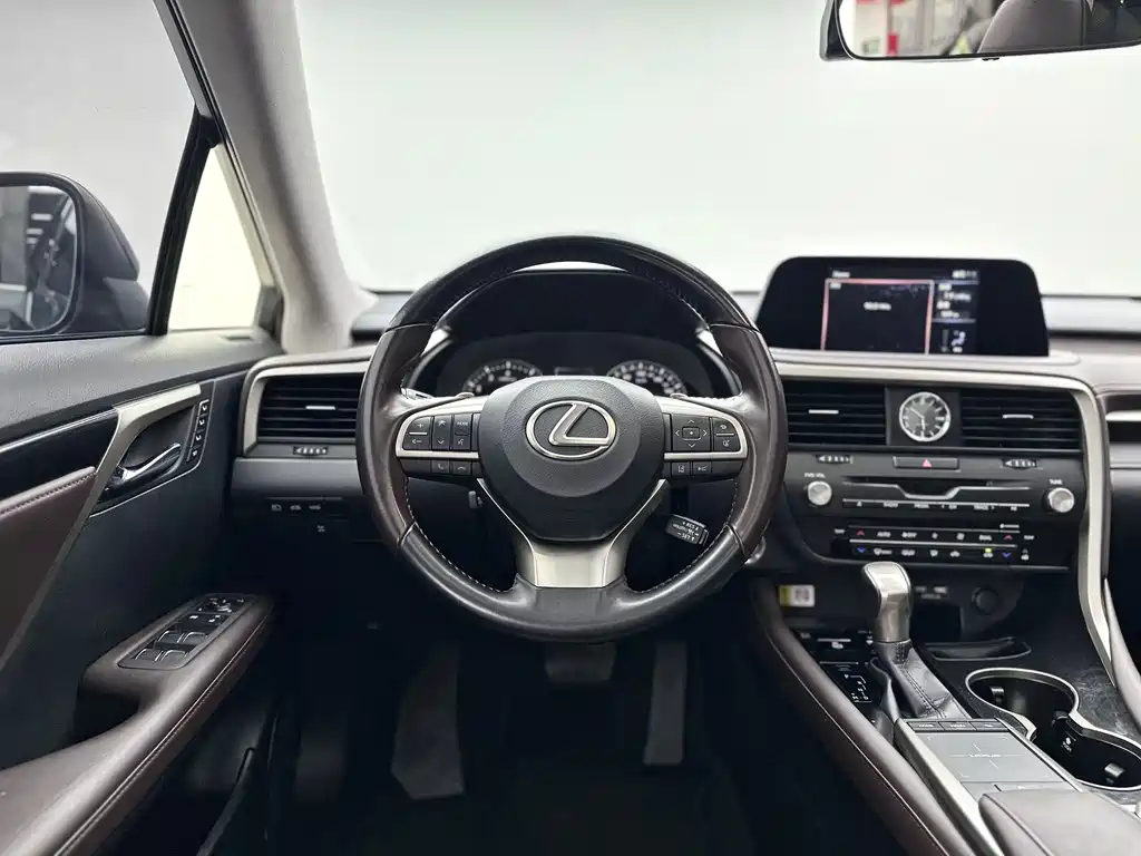 Lexus RX — миниатюра 8