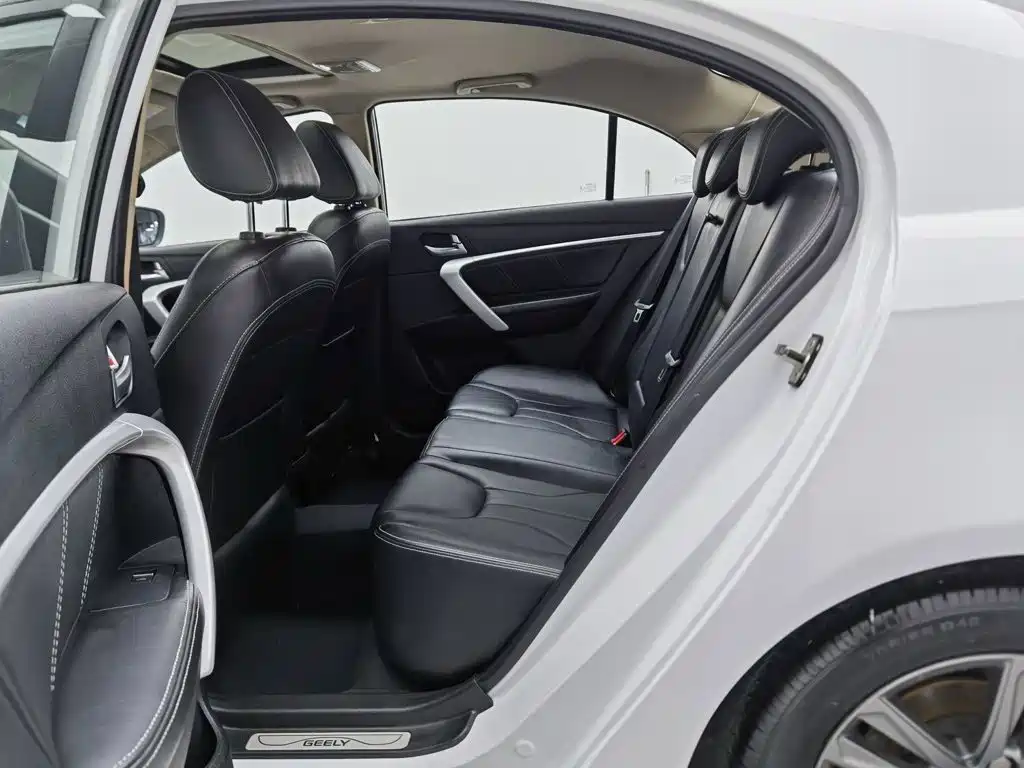 Geely Emgrand — миниатюра 15