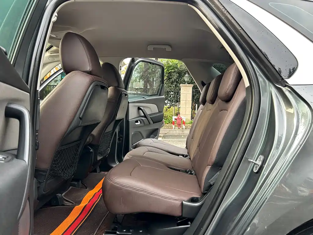 Citroen C4 Picasso — миниатюра 10