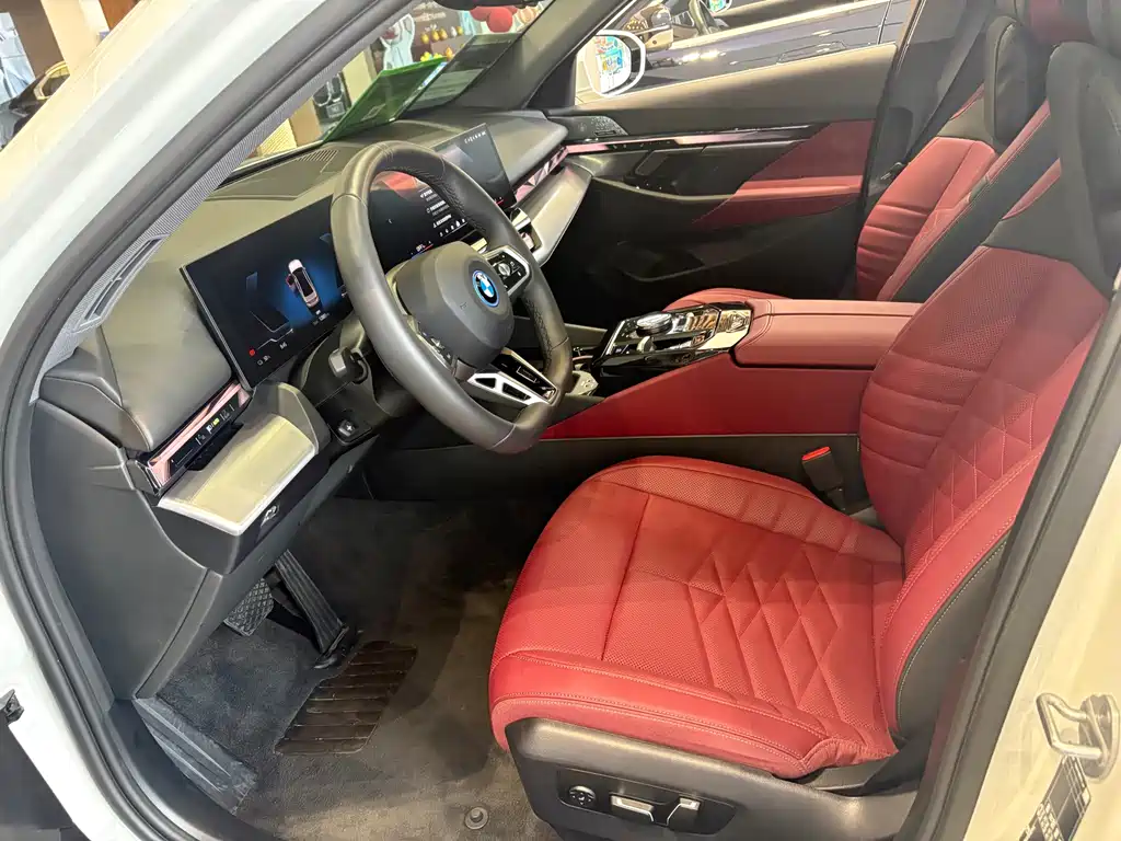 BMW i5 — миниатюра 3