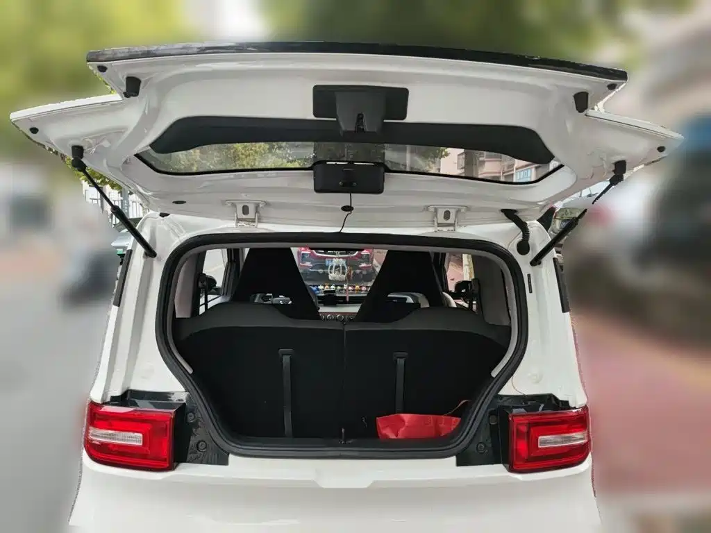Wuling MINIEV — миниатюра 15